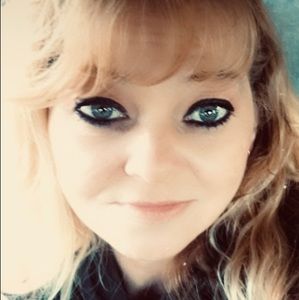 Meet your Posher, Cherie